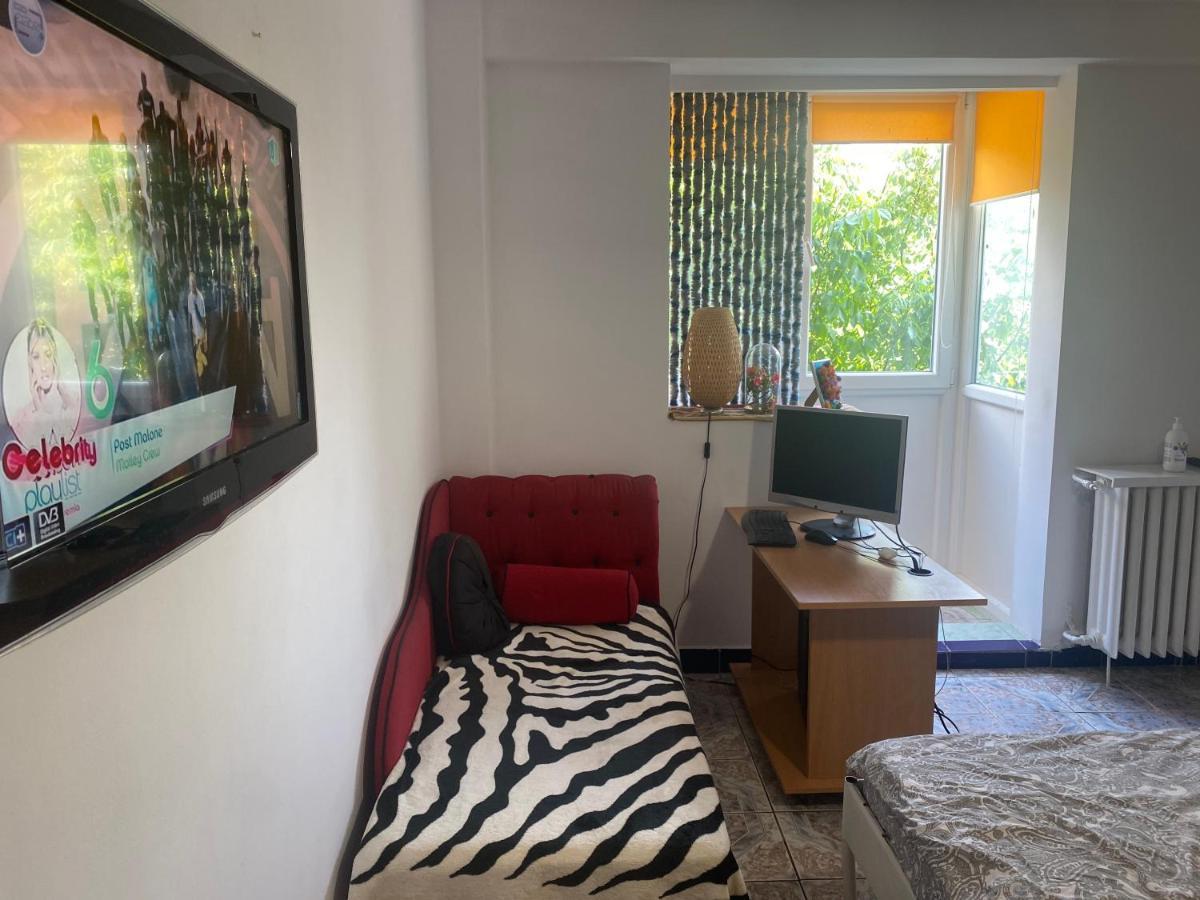 Piata Resita Host Apartment Bucharest Luaran gambar