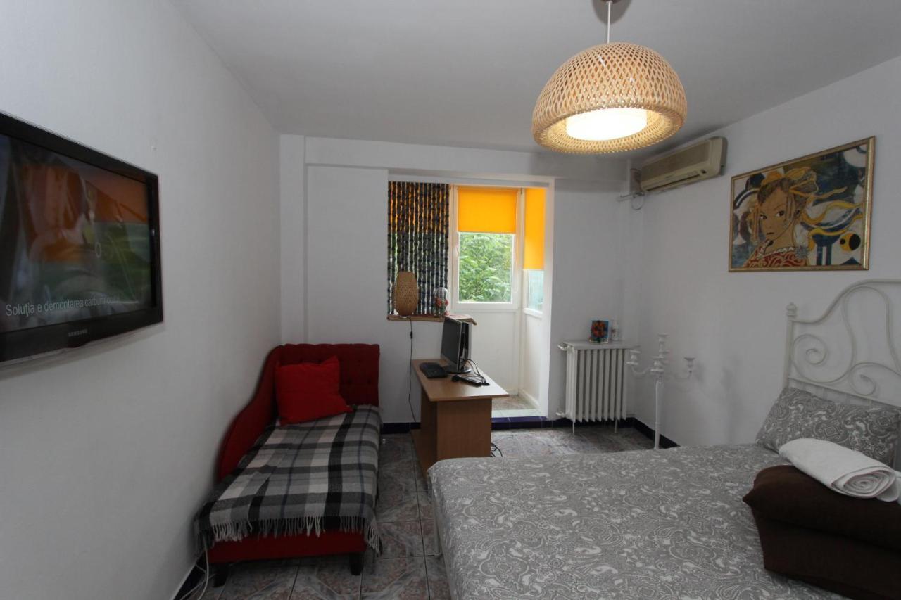 Piata Resita Host Apartment Bucharest Luaran gambar